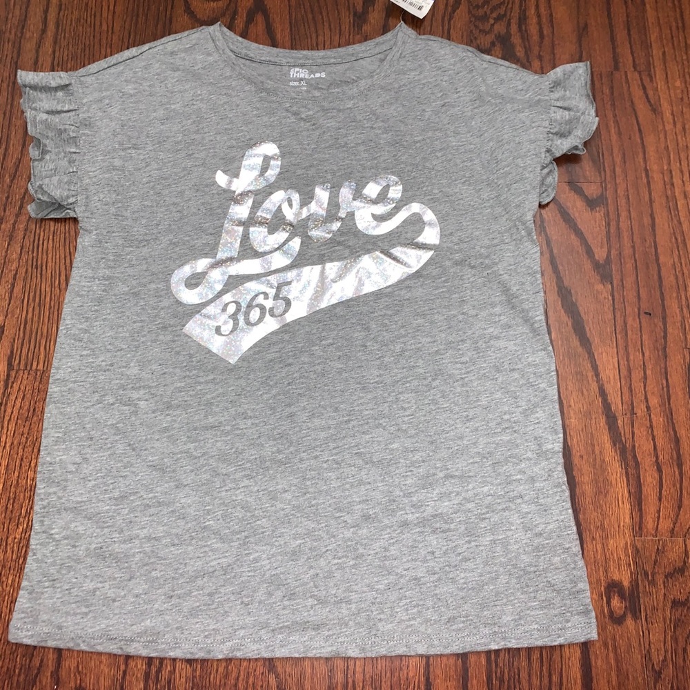 EPIC THREADS GRAY T-SHIRT